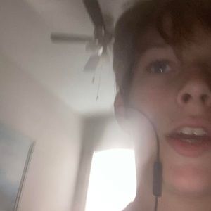 Meet your Posher, Ethan